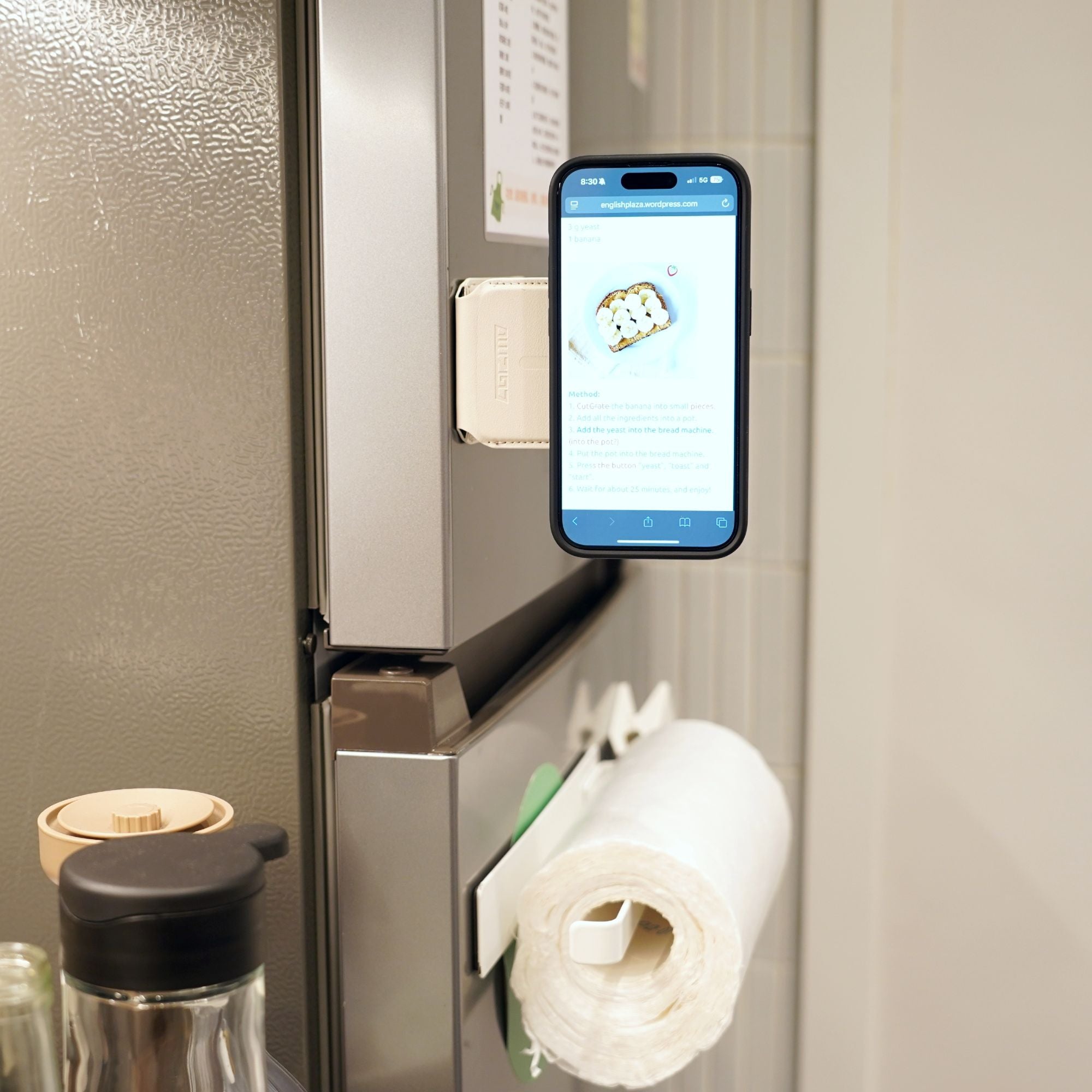 Magneto Phone Stand | Cardholder with dual MagSafe magnet